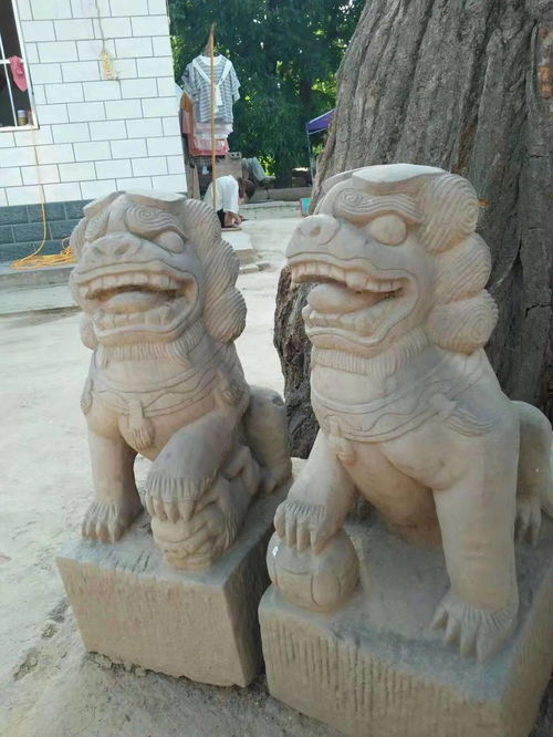龐永恩石雕藝術作品