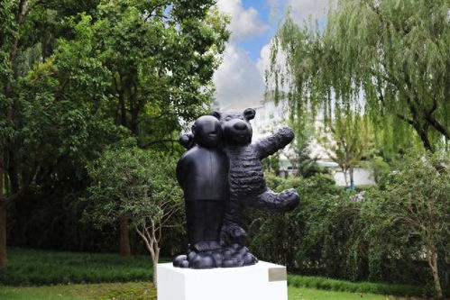 漫步公園, 邂逅 大批中外雕塑 閔行 公園 文化 彰顯城市品質與溫度