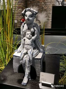 發現陶瓷 從工藝品到作品系列展首展 青白瓷工藝作品展暨青隱謝長敏雕塑作品展 開幕