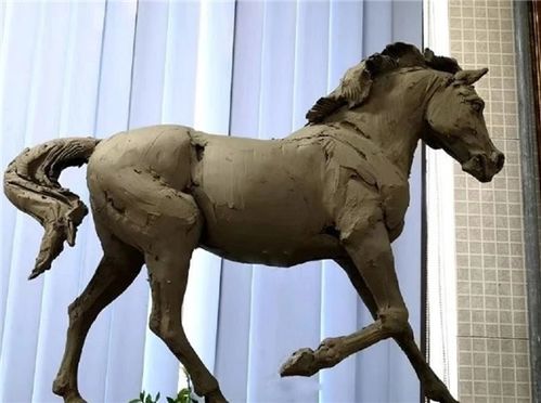 北窗高臥丨田躍民雕塑作品欣賞 泥稿